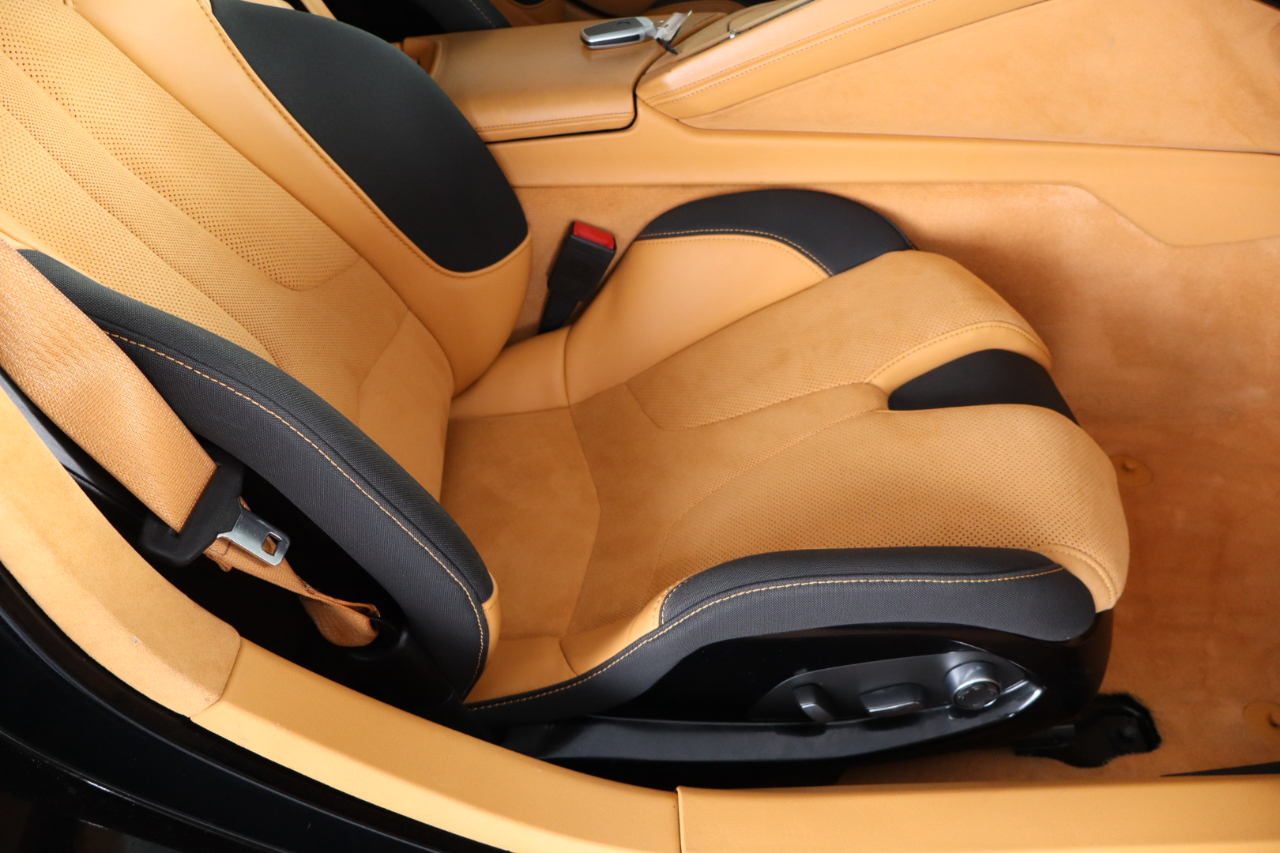 Chevrolet Corvette 2dr Stingray Cpe w/3LT 2023