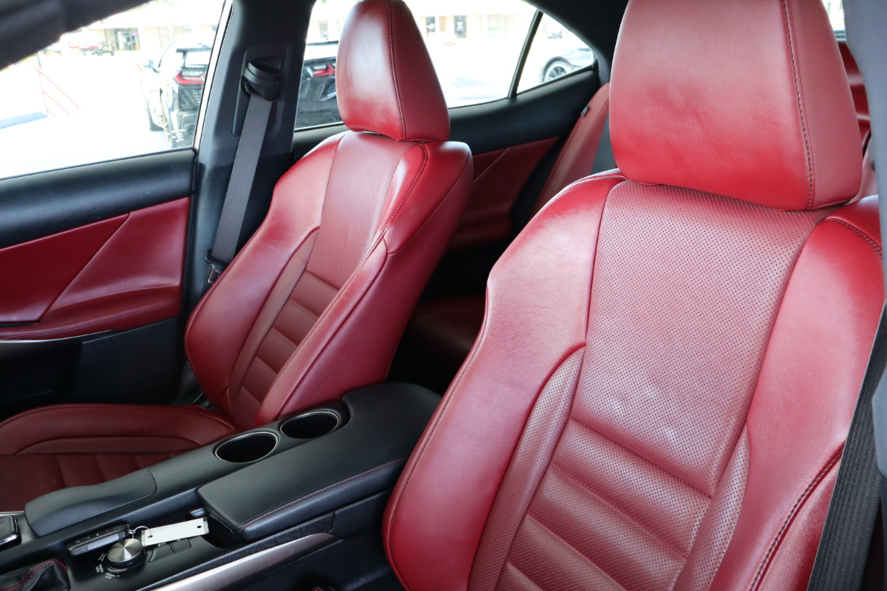 Lexus IS 300 4dr Sdn AWD 2016