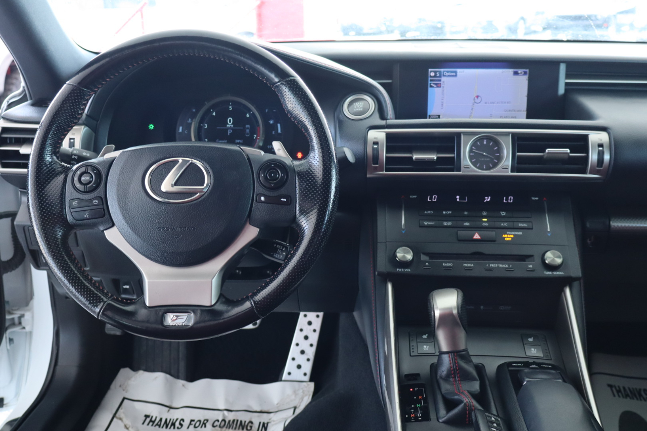 Lexus IS 300 4dr Sdn AWD 2016