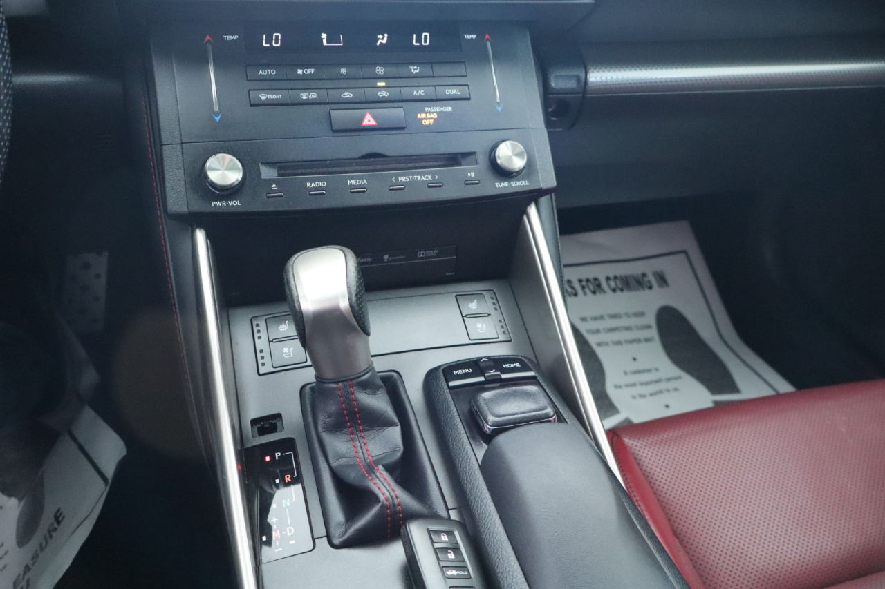 Lexus IS 300 4dr Sdn AWD 2016