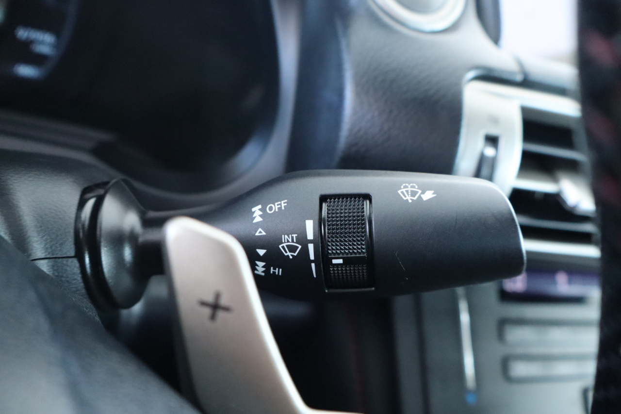 Lexus IS 300 4dr Sdn AWD 2016