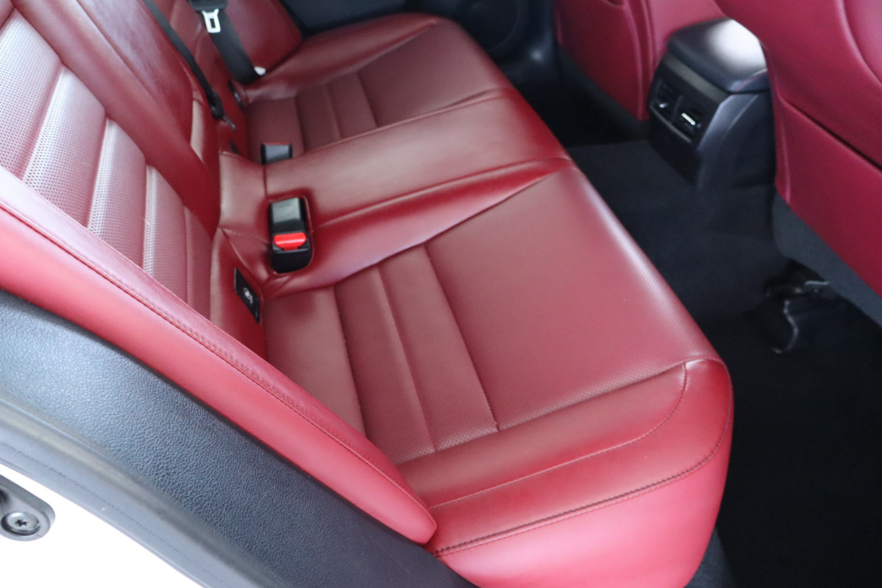 Lexus IS 300 4dr Sdn AWD 2016