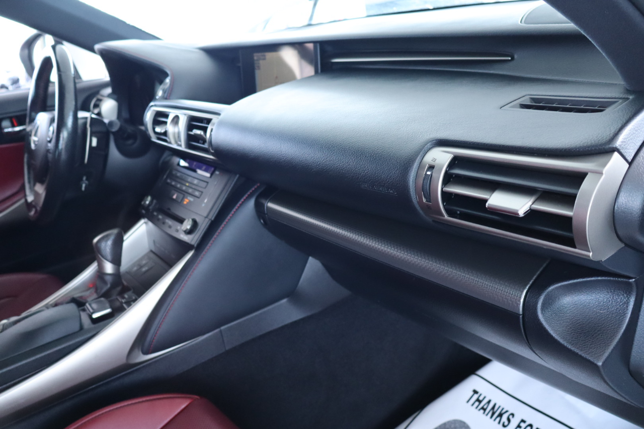 Lexus IS 300 4dr Sdn AWD 2016