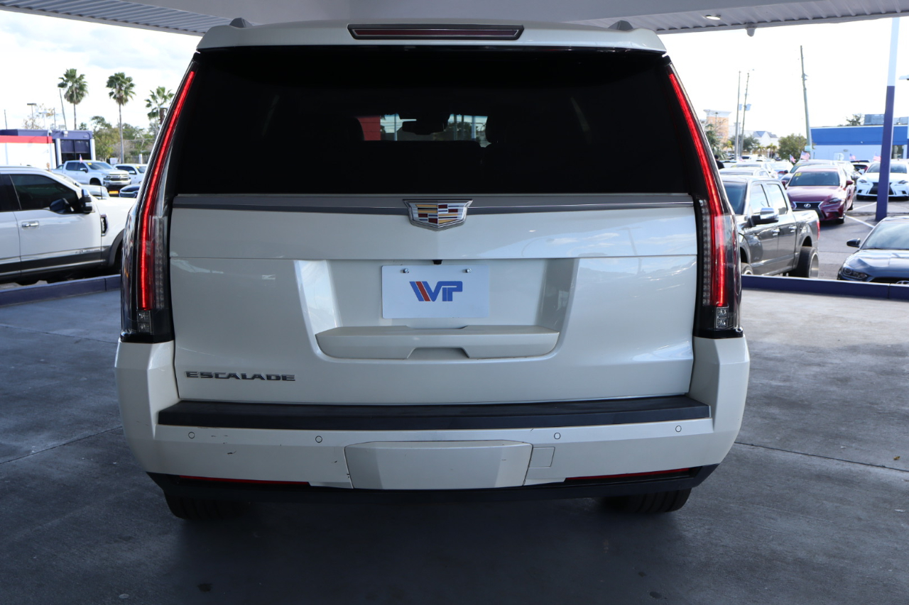 Cadillac Escalade 2WD 4dr Premium 2015