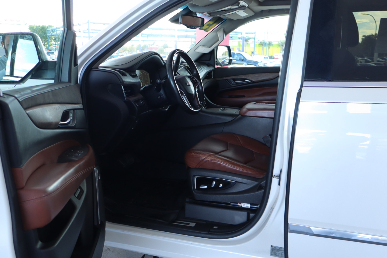 Cadillac Escalade 2WD 4dr Premium 2015