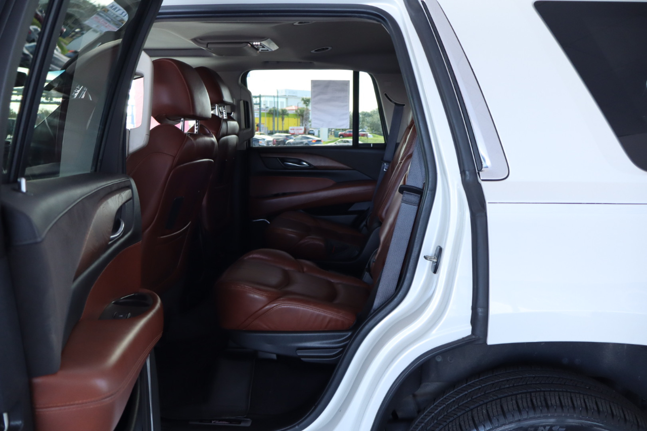 Cadillac Escalade 2WD 4dr Premium 2015