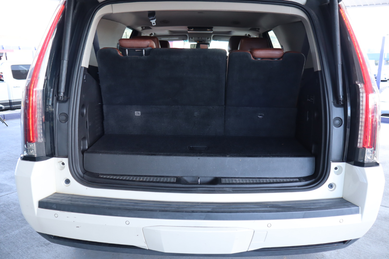 Cadillac Escalade 2WD 4dr Premium 2015