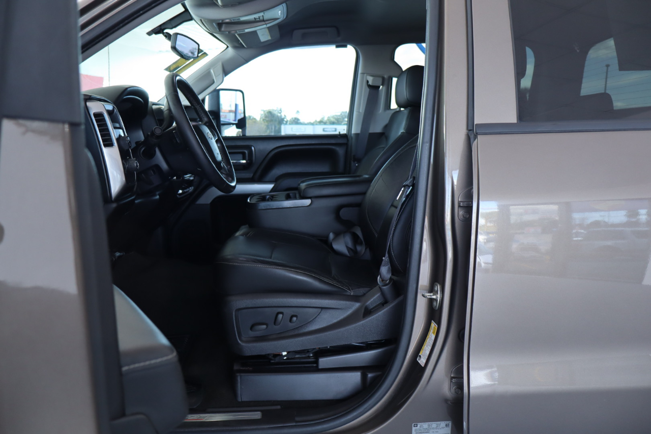 Chevrolet Silverado 1500 4WD Crew Cab 143.5" LT w/2LT 2014