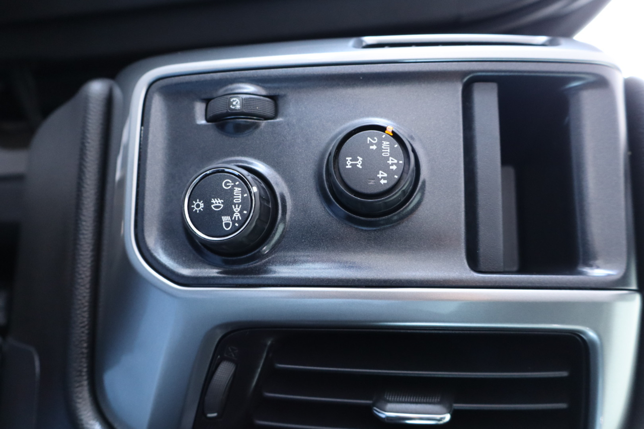 Chevrolet Silverado 1500 4WD Crew Cab 143.5" LT w/2LT 2014