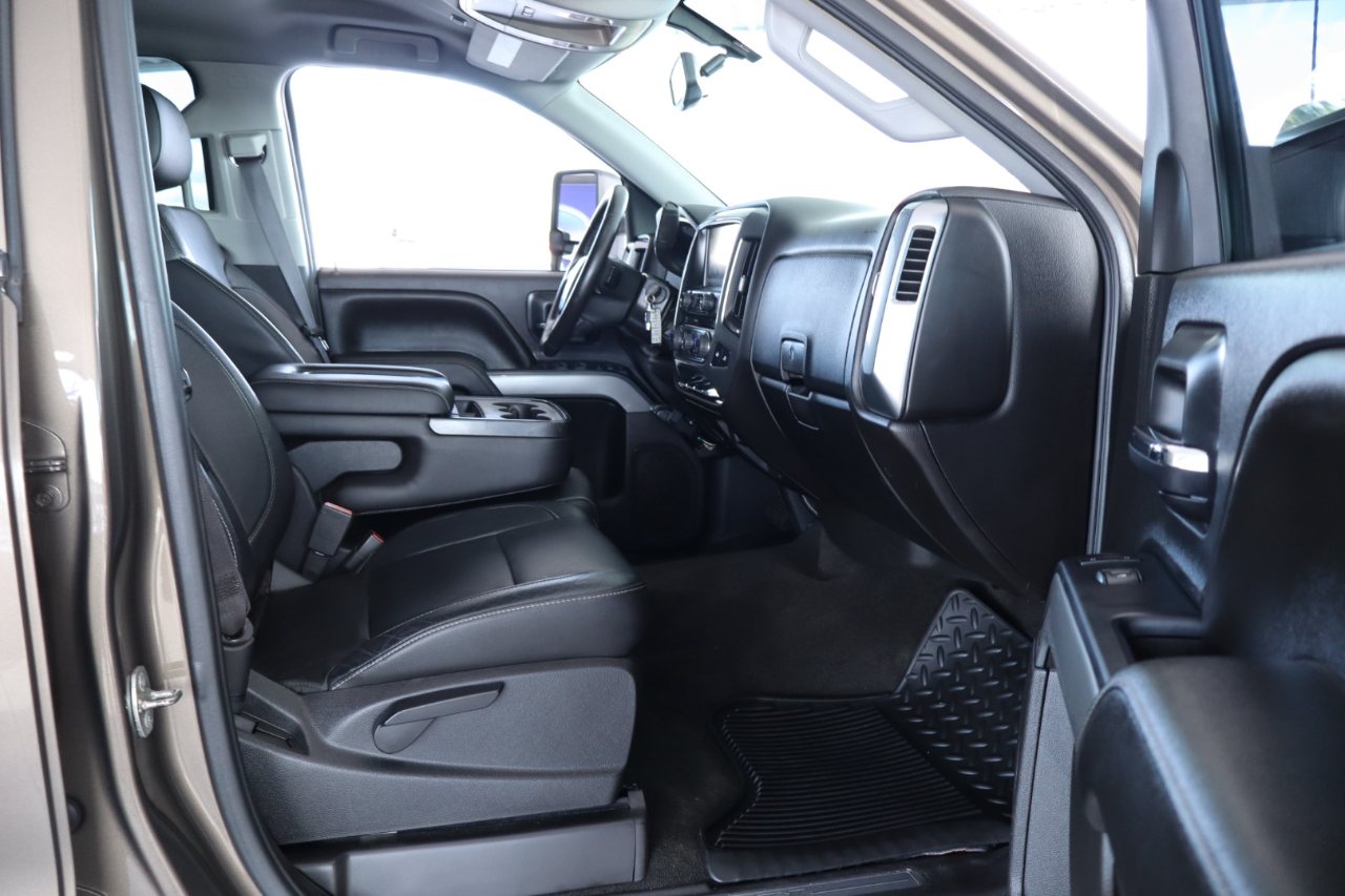 Chevrolet Silverado 1500 4WD Crew Cab 143.5" LT w/2LT 2014