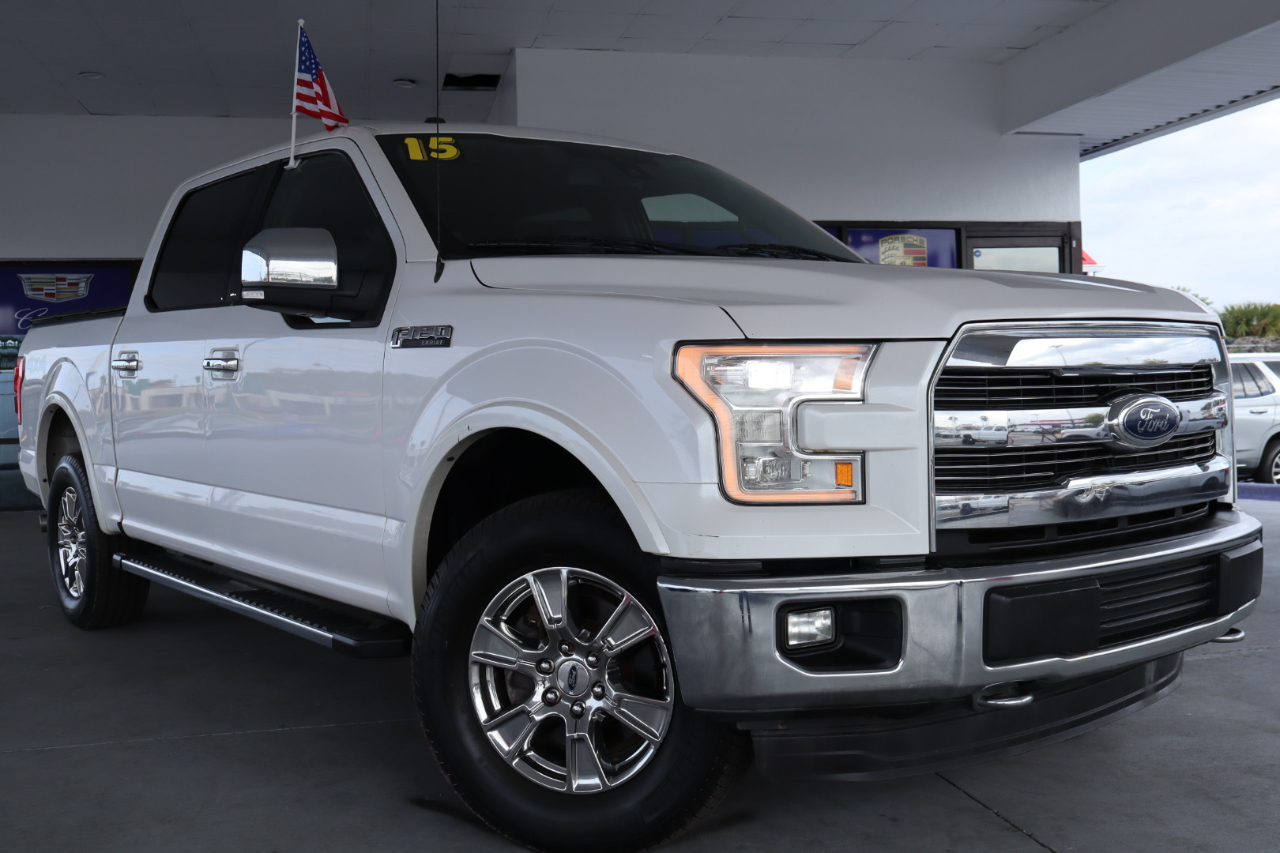 Ford F-150 4WD SuperCrew 139" Lariat 2015