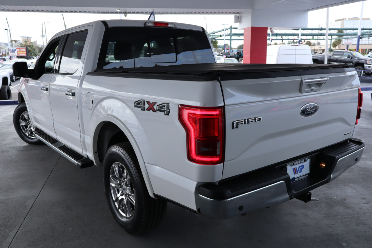 Ford F-150 4WD SuperCrew 139" Lariat 2015