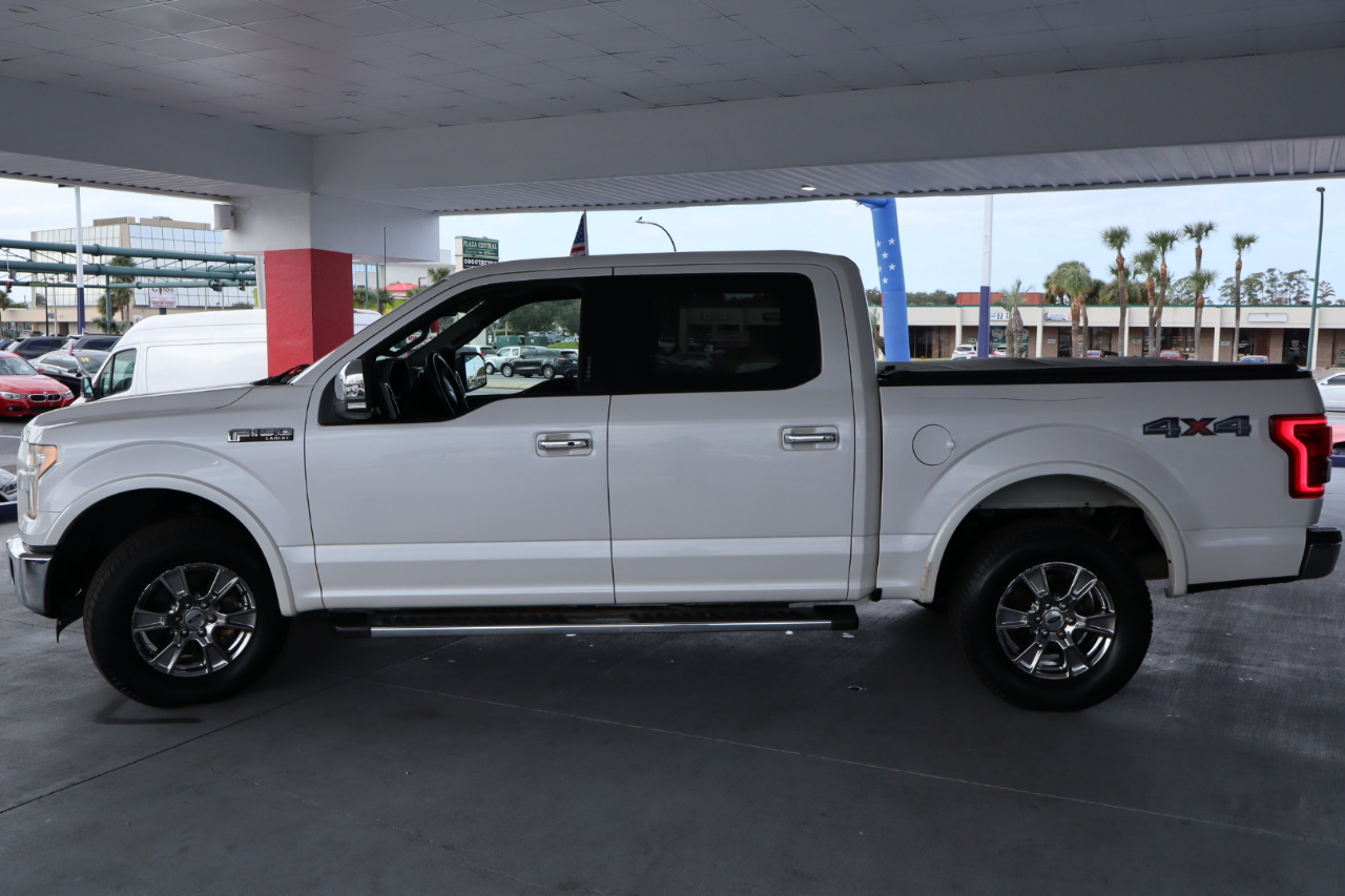 Ford F-150 4WD SuperCrew 139" Lariat 2015