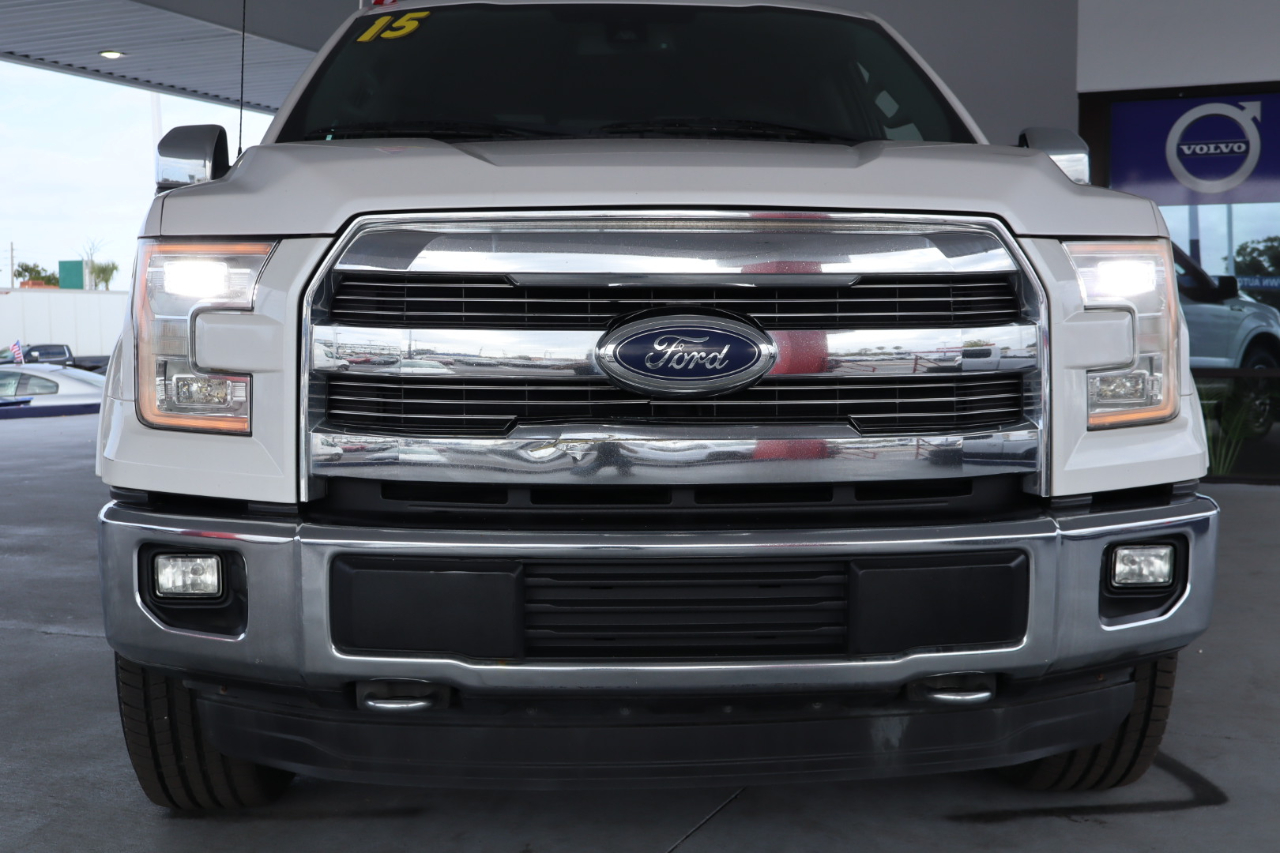 Ford F-150 4WD SuperCrew 139" Lariat 2015