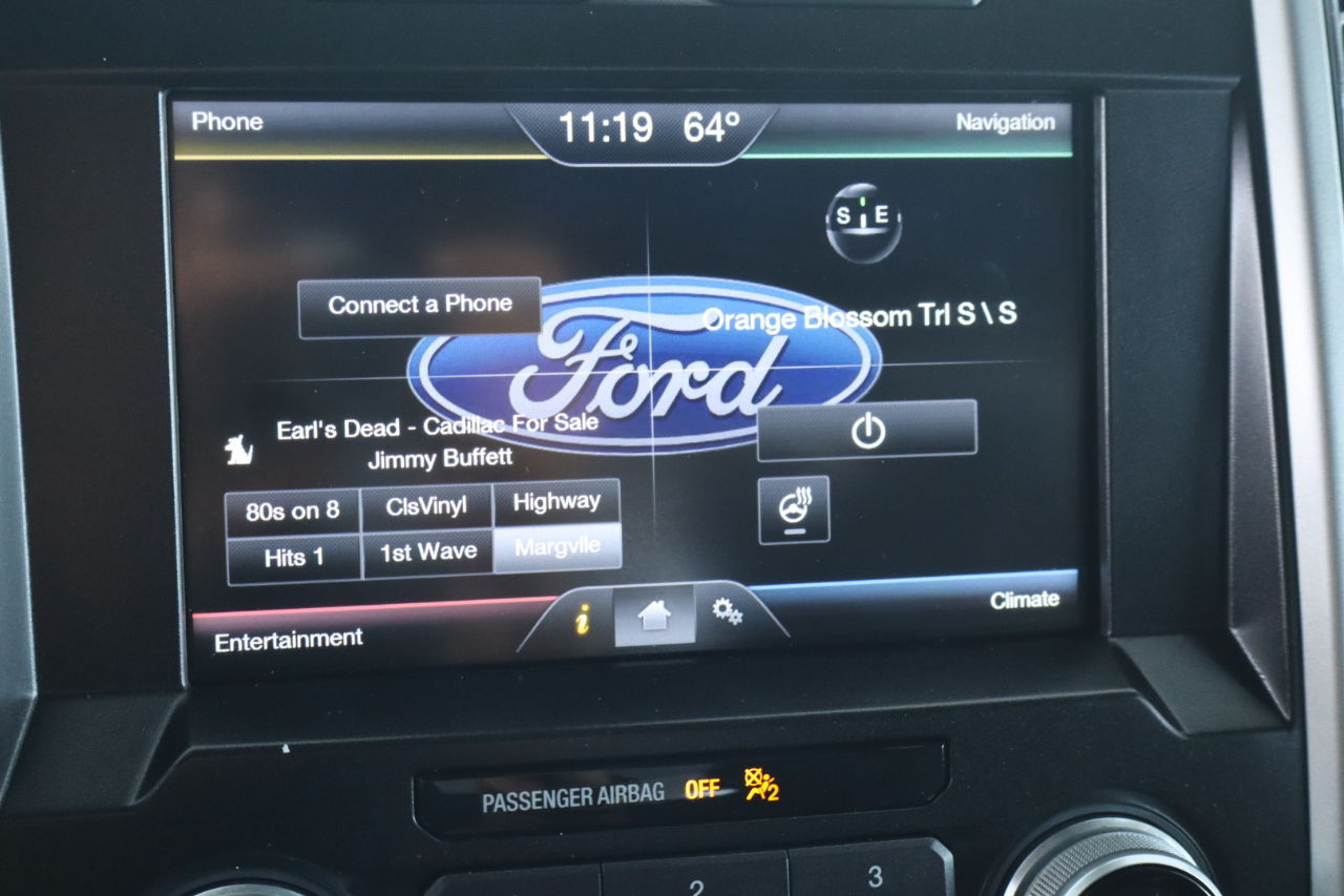 Ford F-150 4WD SuperCrew 139" Lariat 2015