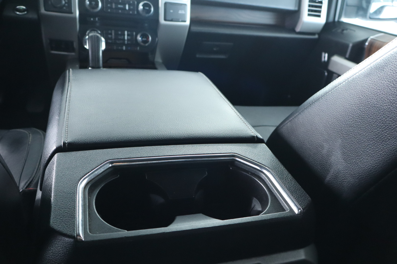 Ford F-150 4WD SuperCrew 139" Lariat 2015