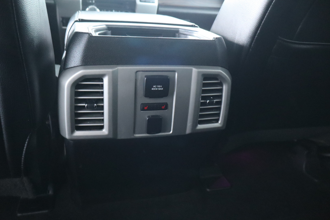 Ford F-150 4WD SuperCrew 139" Lariat 2015