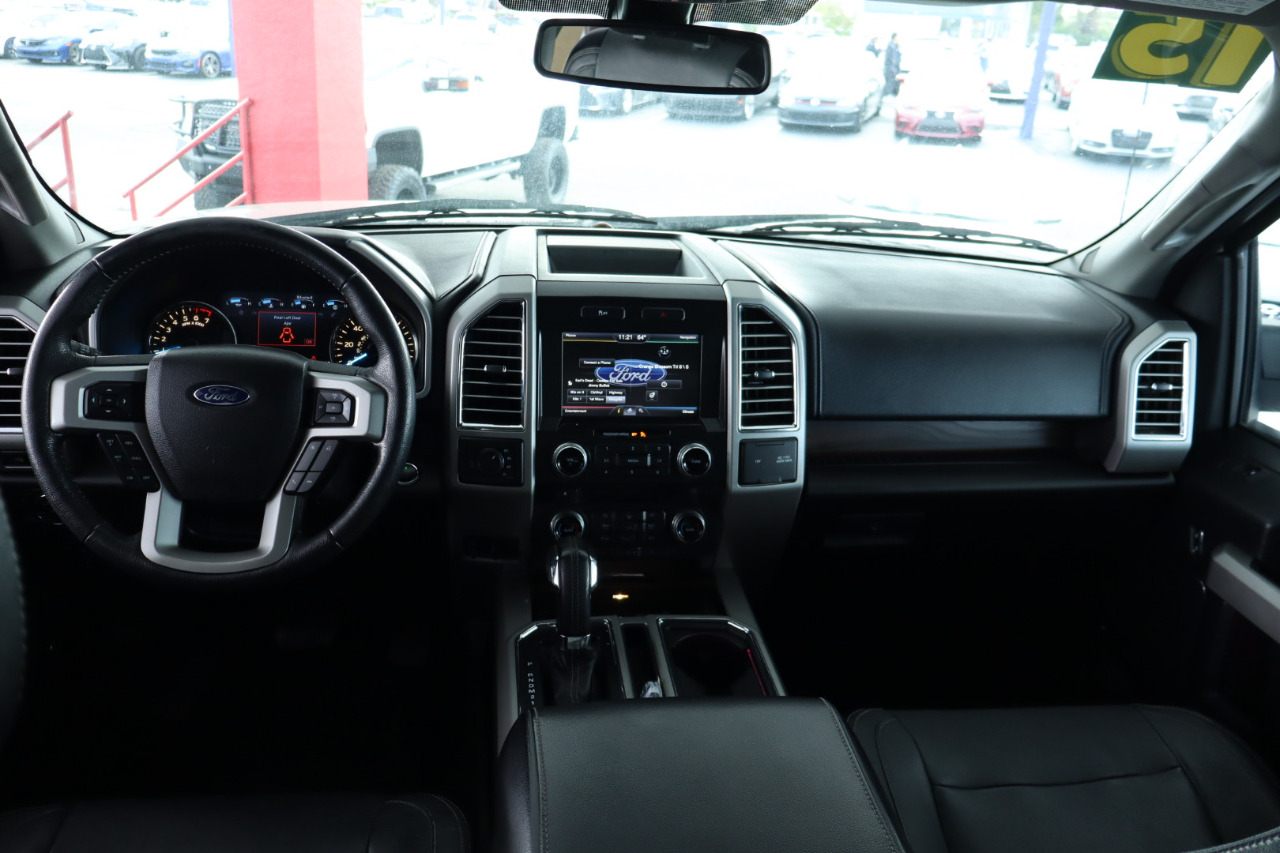 Ford F-150 4WD SuperCrew 139" Lariat 2015