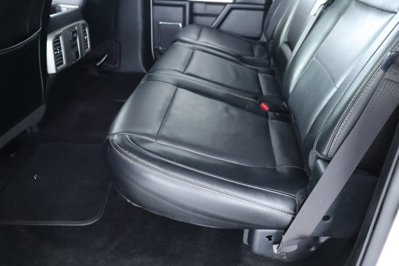 Ford F-150 4WD SuperCrew 139" Lariat 2015