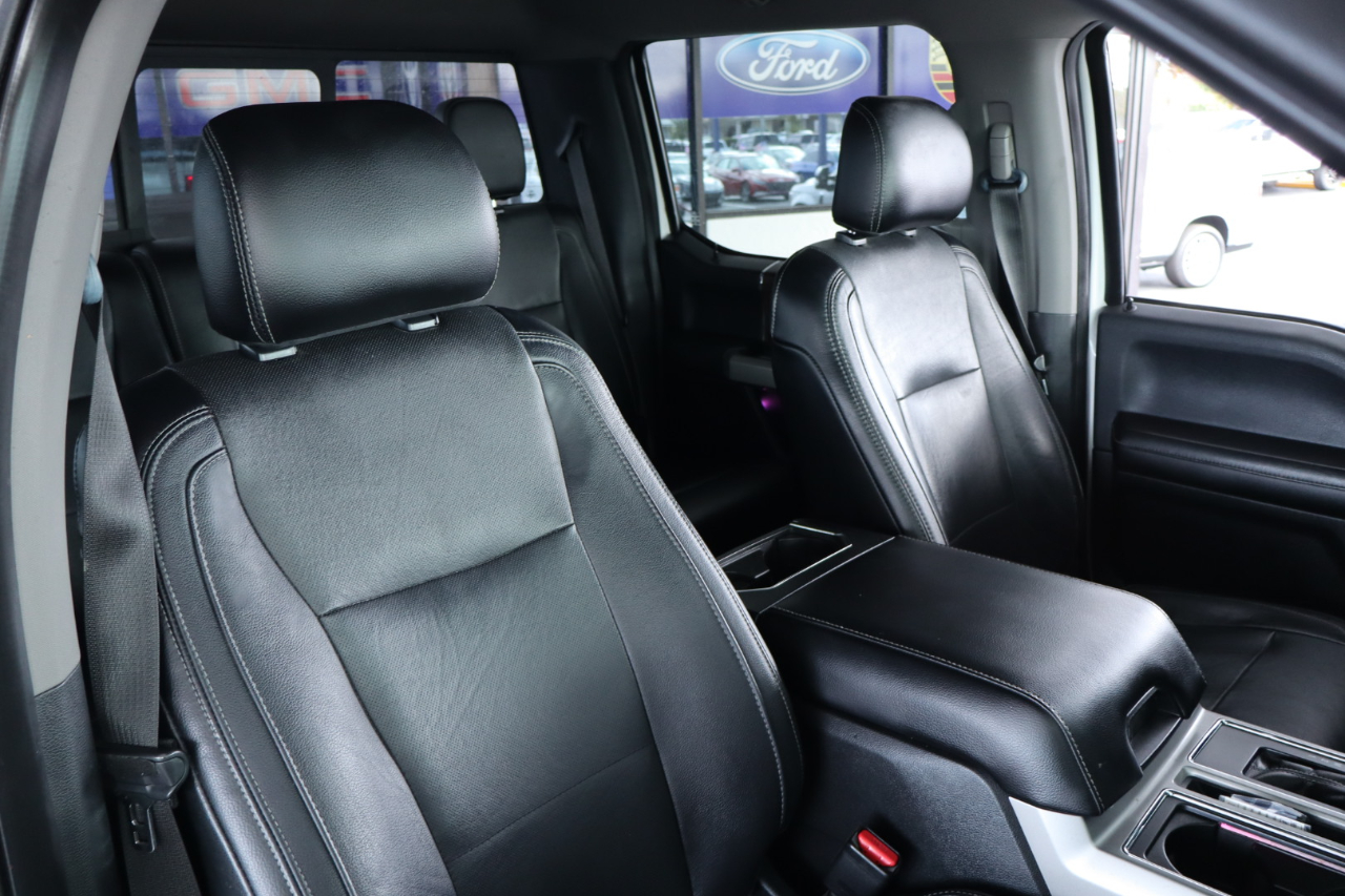 Ford F-150 4WD SuperCrew 139" Lariat 2015