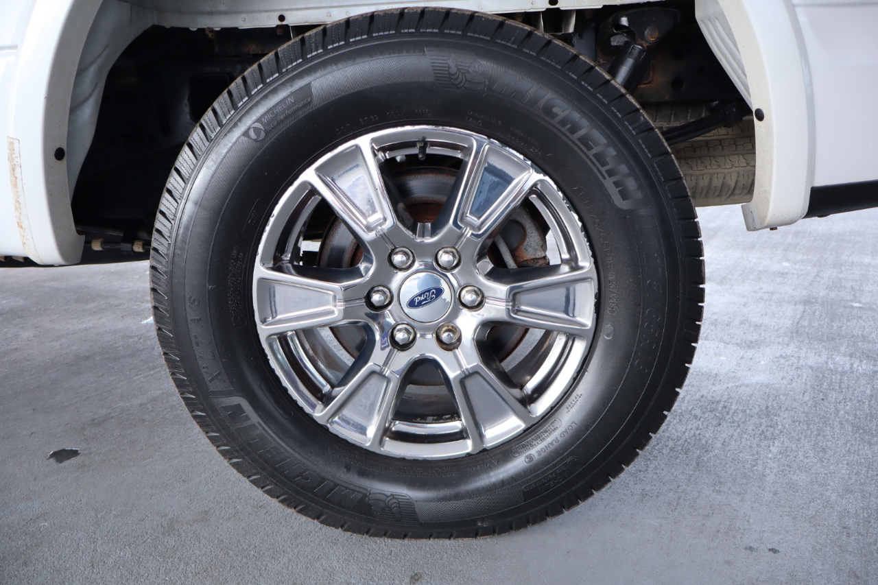 Ford F-150 4WD SuperCrew 139" Lariat 2015