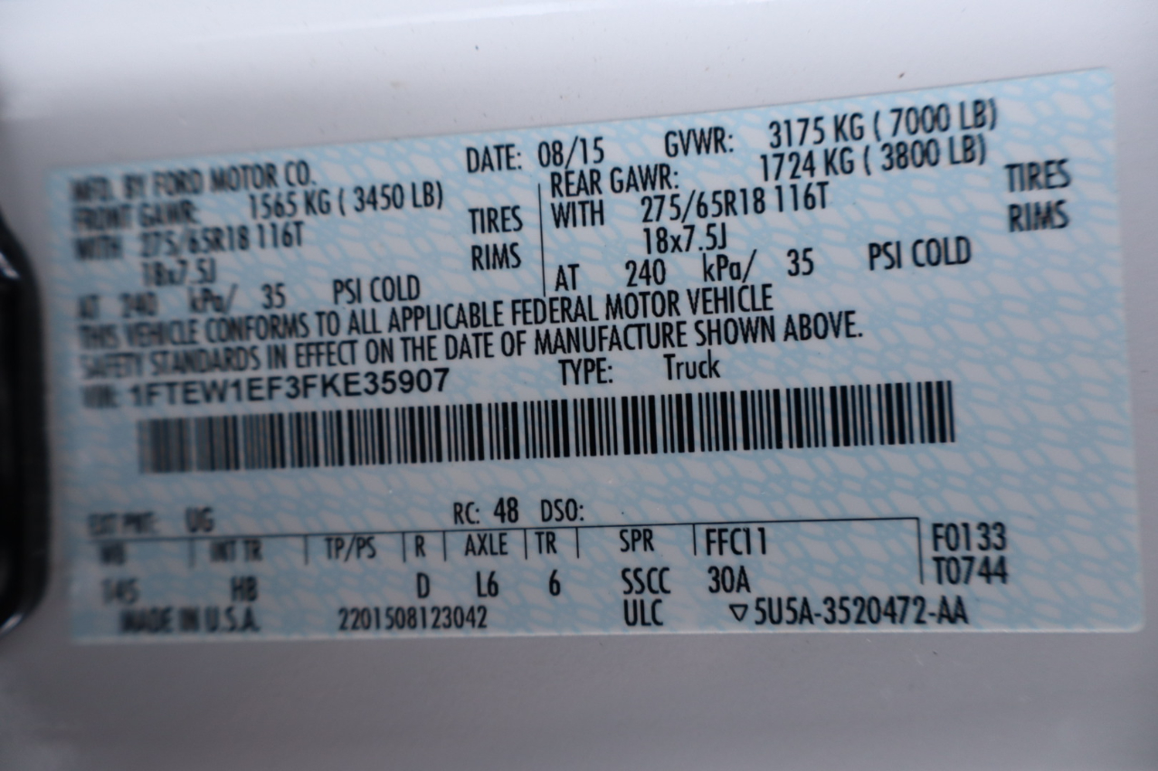 Ford F-150 4WD SuperCrew 139" Lariat 2015