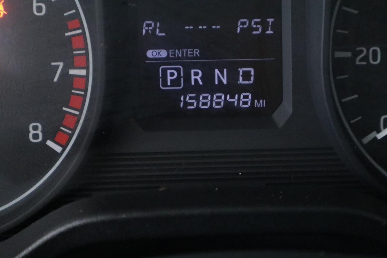 Nissan Titan 4x4 Crew Cab PRO-4X 2017