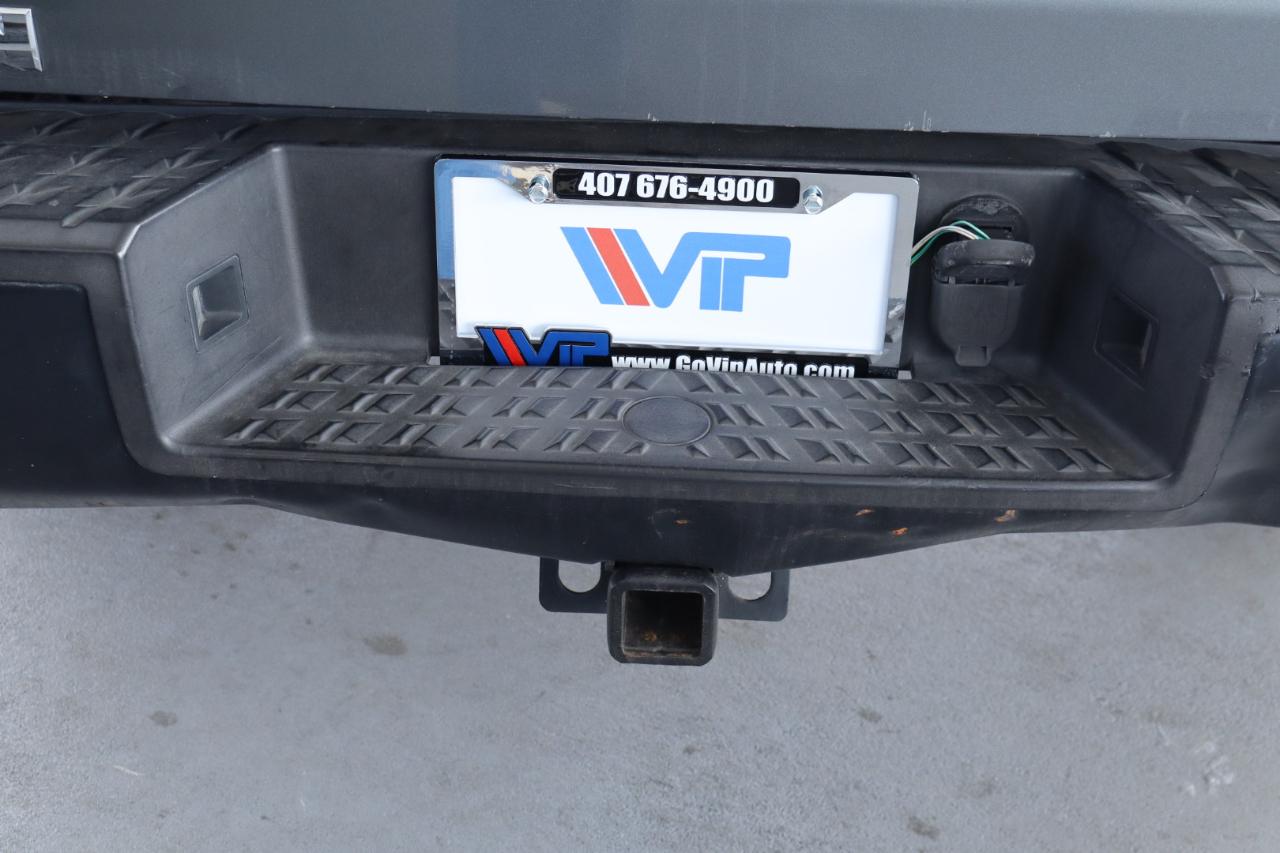 Nissan Titan 4x4 Crew Cab PRO-4X 2017