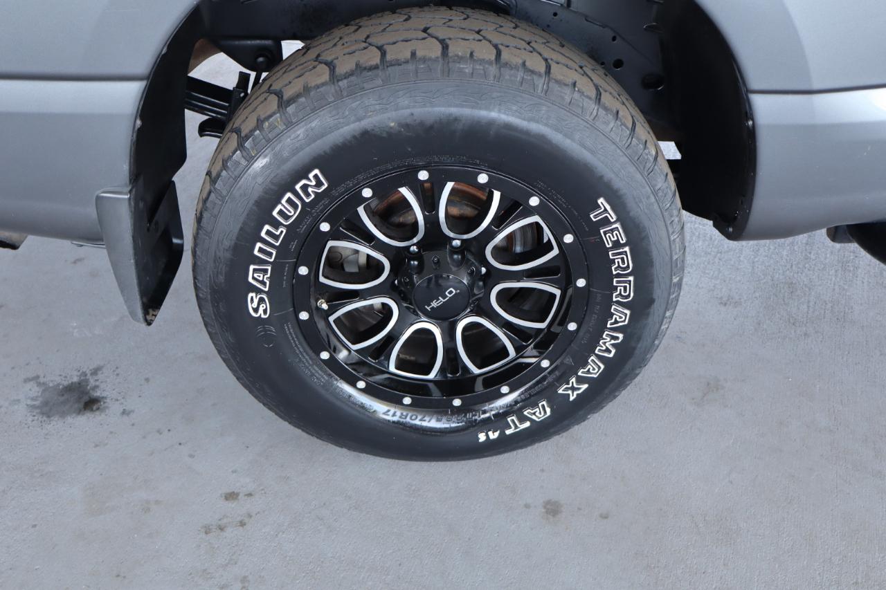 Nissan Titan 4x4 Crew Cab PRO-4X 2017