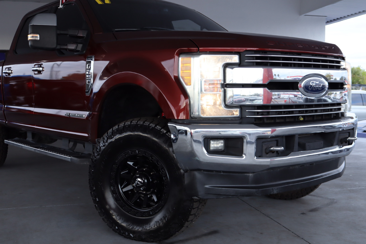 Ford Super Duty F-250 SRW Lariat 4WD Crew Cab 6.75' Box 2017