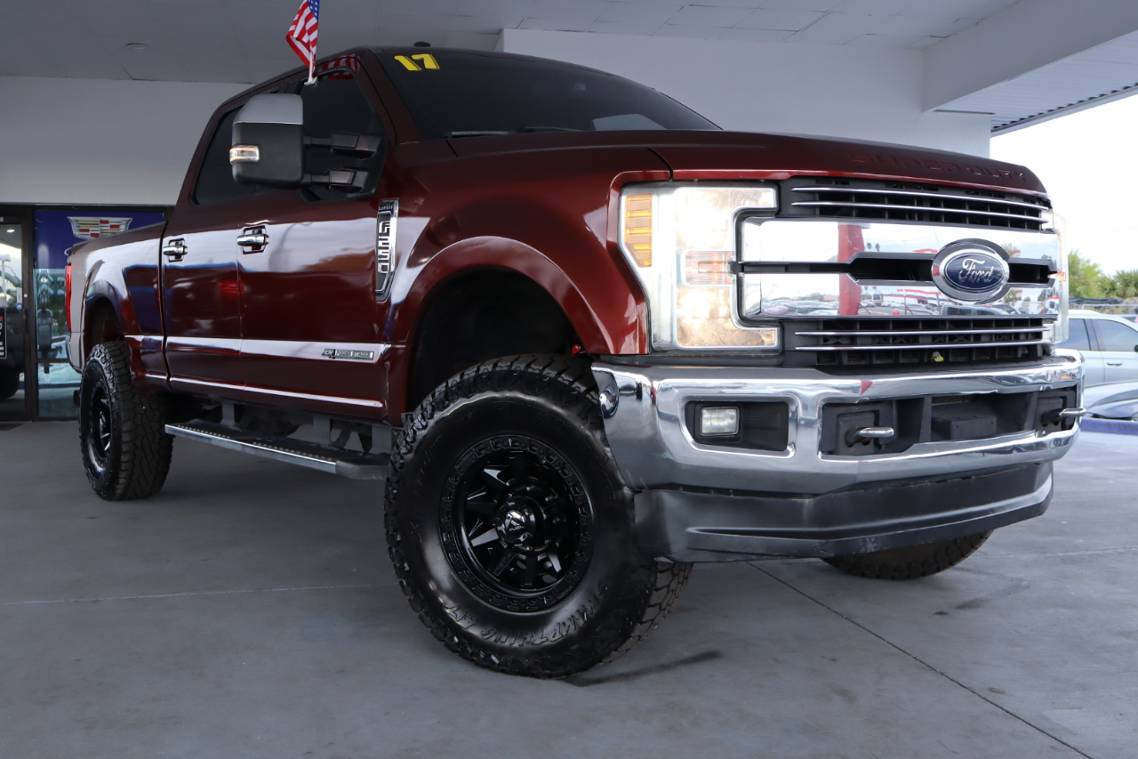 Ford Super Duty F-250 SRW Lariat 4WD Crew Cab 6.75' Box 2017