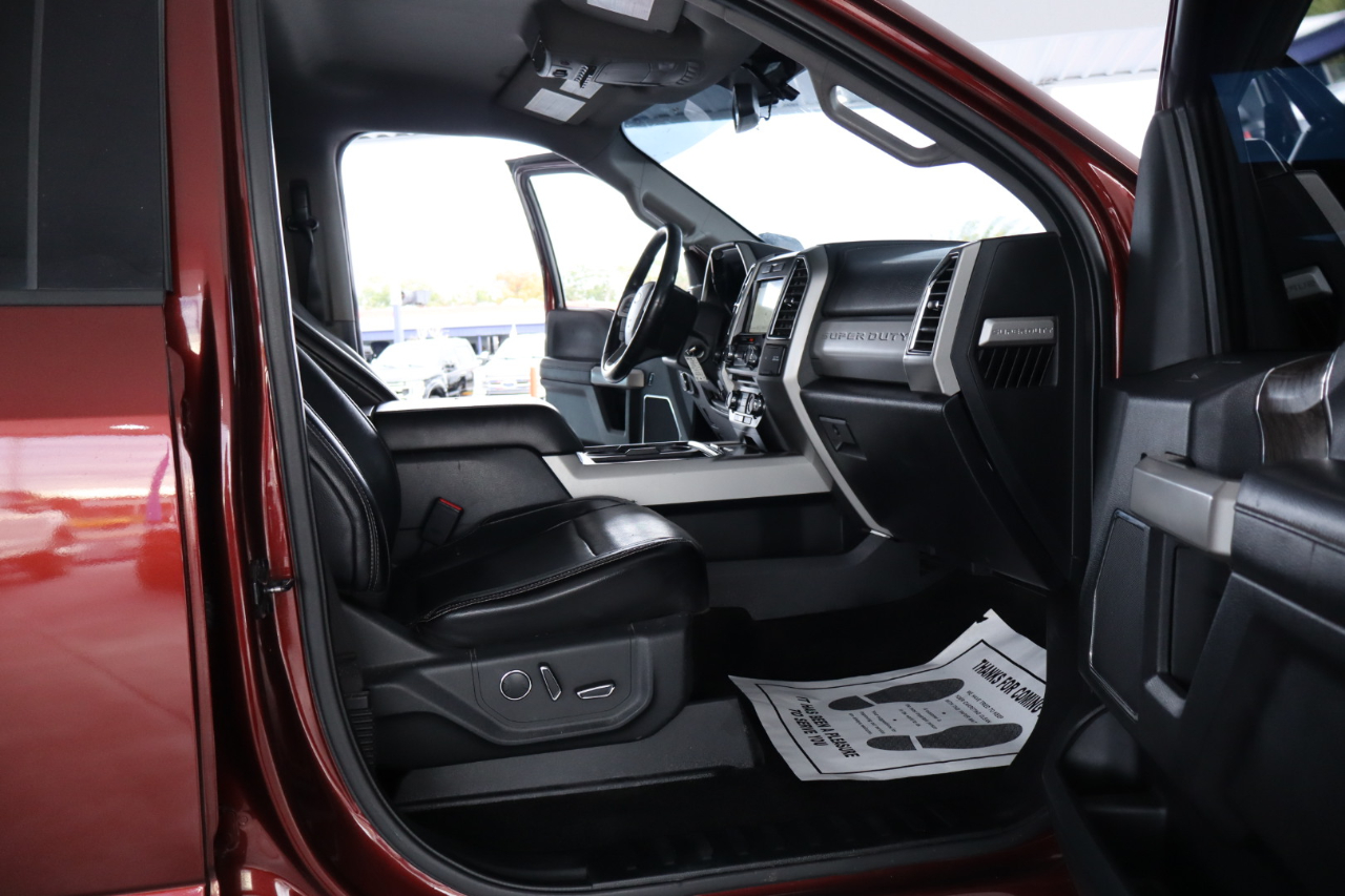 Ford Super Duty F-250 SRW Lariat 4WD Crew Cab 6.75' Box 2017