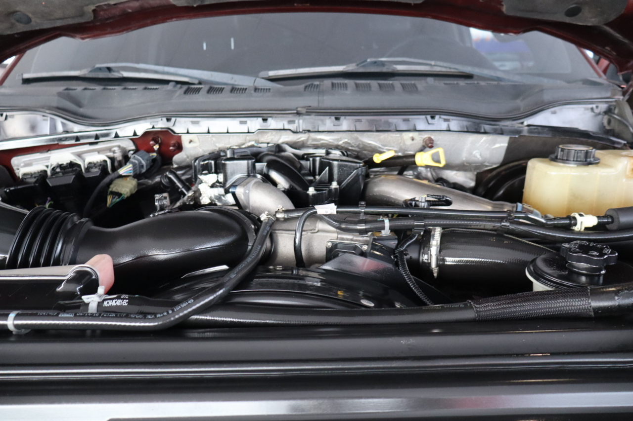 Ford Super Duty F-250 SRW Lariat 4WD Crew Cab 6.75' Box 2017