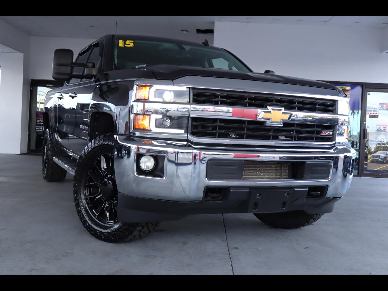 Chevrolet Silverado 2500HD 4WD Crew Cab 153.7" LT 2015