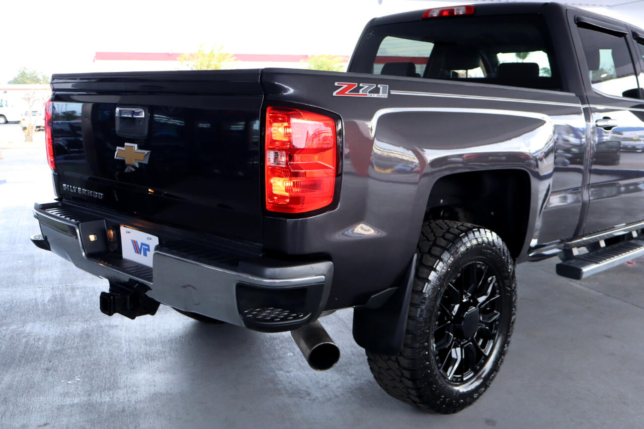 Chevrolet Silverado 2500HD 4WD Crew Cab 153.7" LT 2015