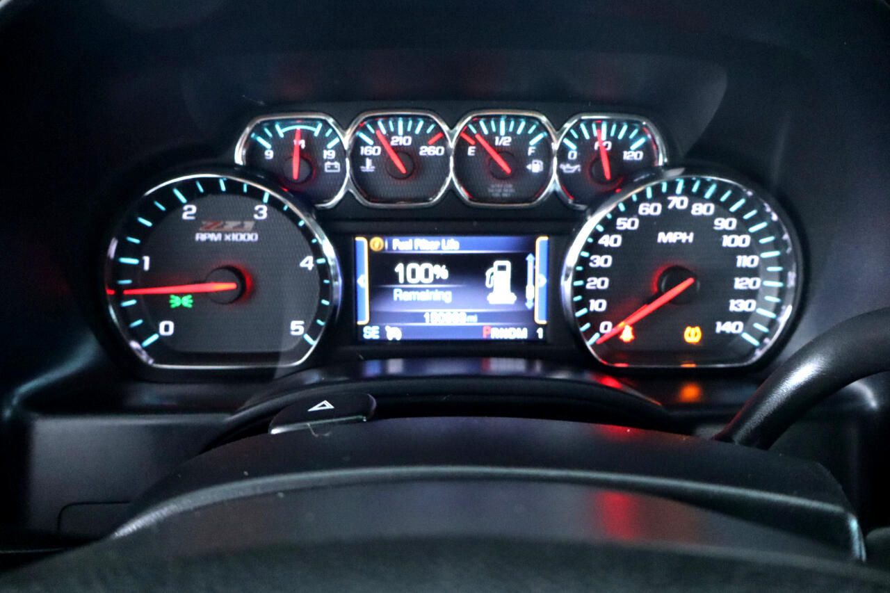 Chevrolet Silverado 2500HD 4WD Crew Cab 153.7" LT 2015