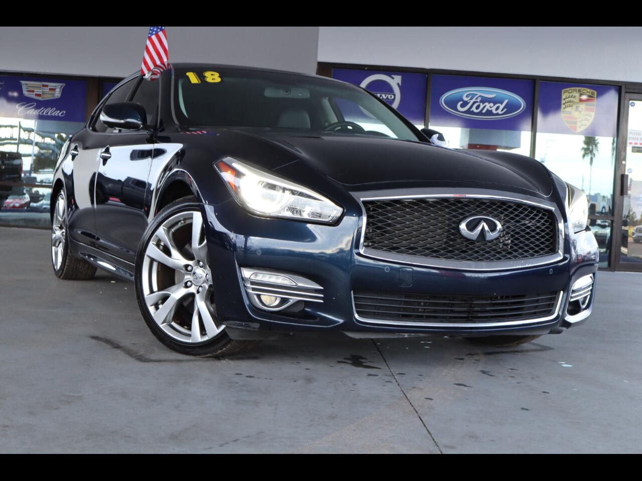 Infiniti Q70L 3.7 LUXE RWD 2018
