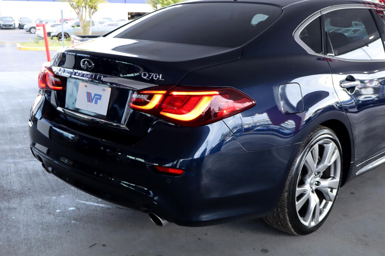 Infiniti Q70L 3.7 LUXE RWD 2018