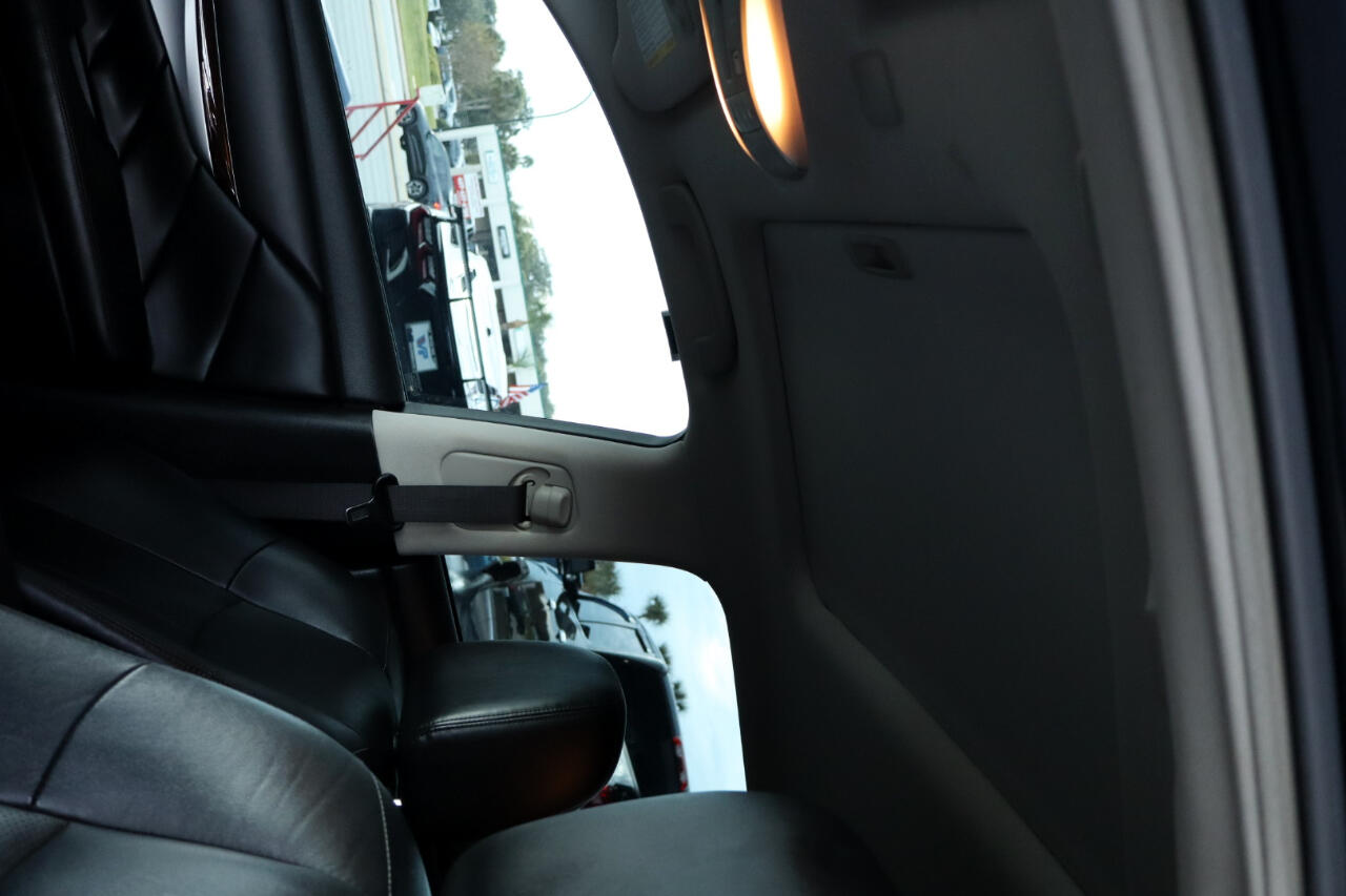 Infiniti Q70L 3.7 LUXE RWD 2018