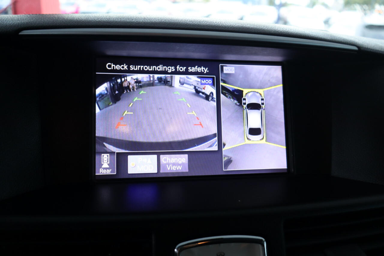 Infiniti Q70L 3.7 LUXE RWD 2018