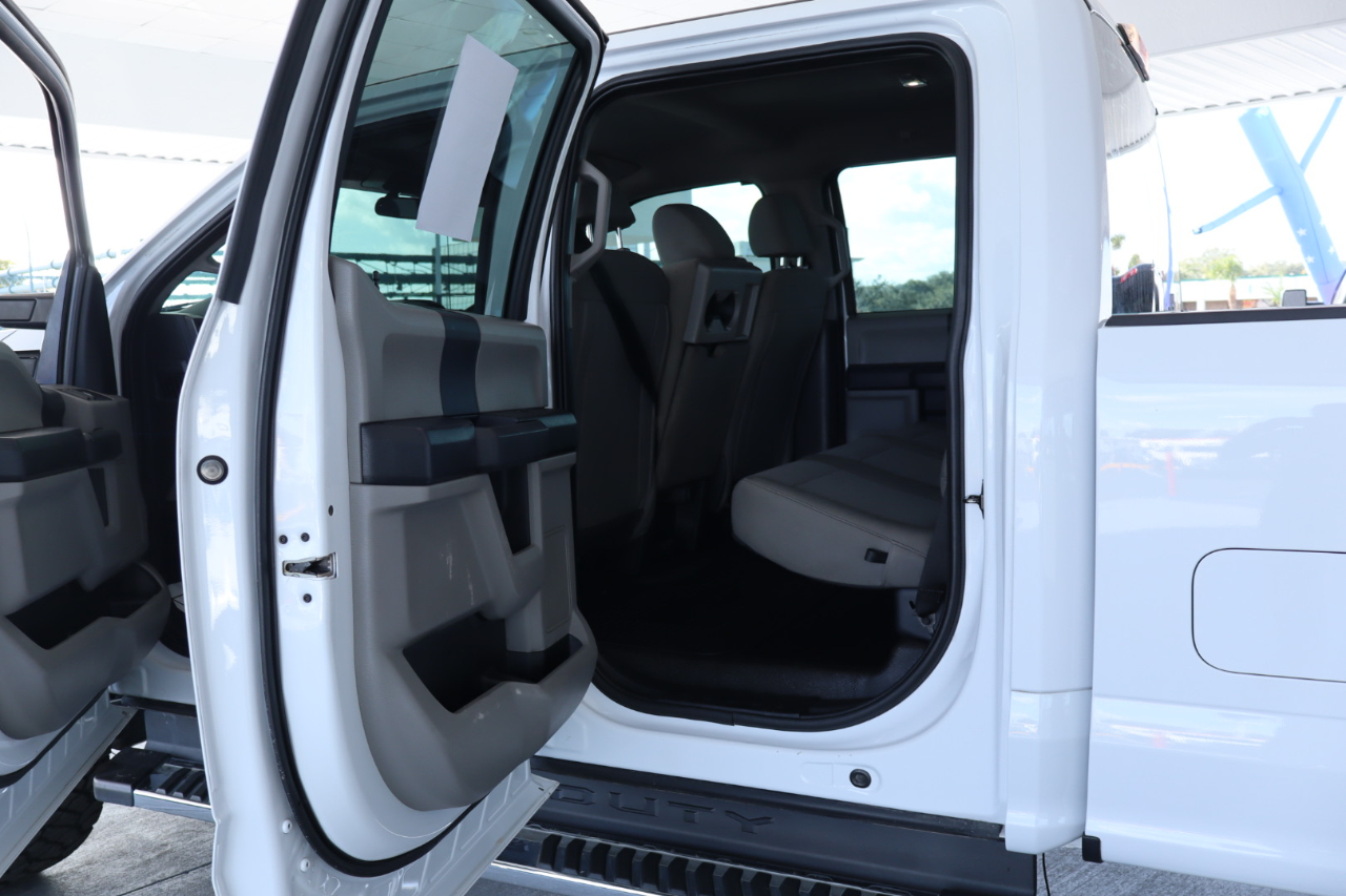 Ford Super Duty F-350 DRW  2020