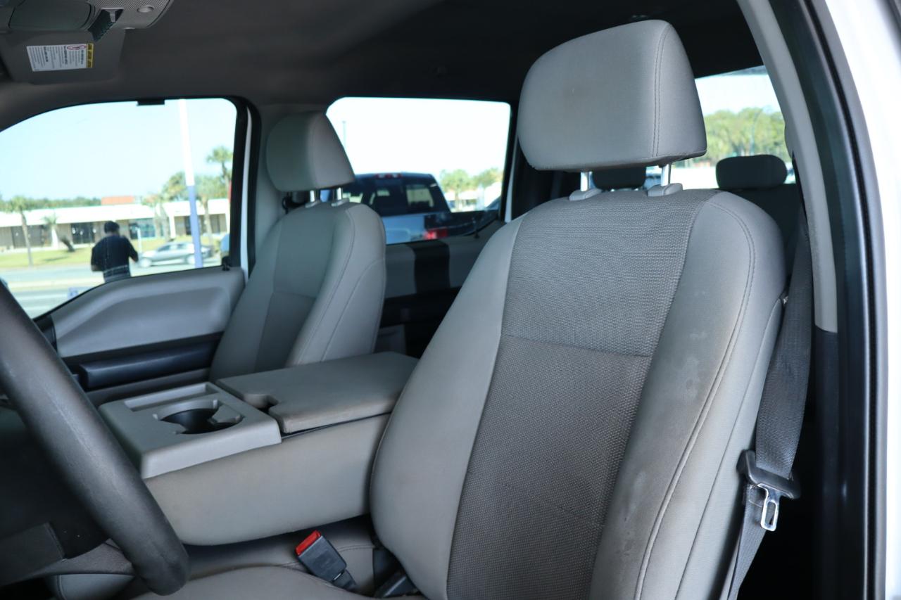 Ford Super Duty F-350 DRW 4WD Crew Cab 172" XLT 2020