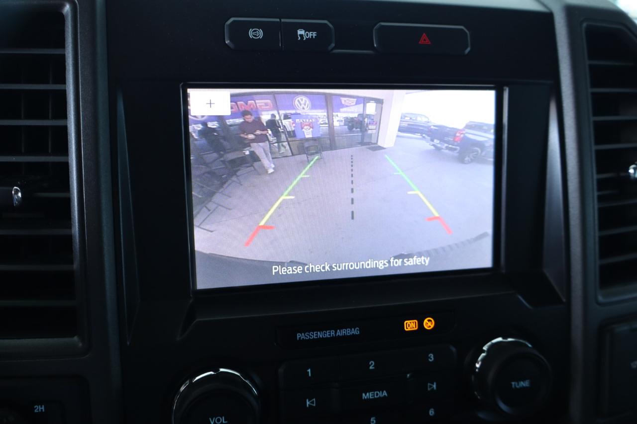 Ford Super Duty F-350 DRW 4WD Crew Cab 172" XLT 2020