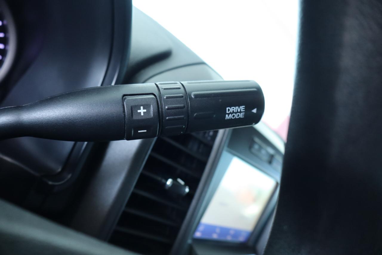 Ford Super Duty F-350 DRW 4WD Crew Cab 172" XLT 2020