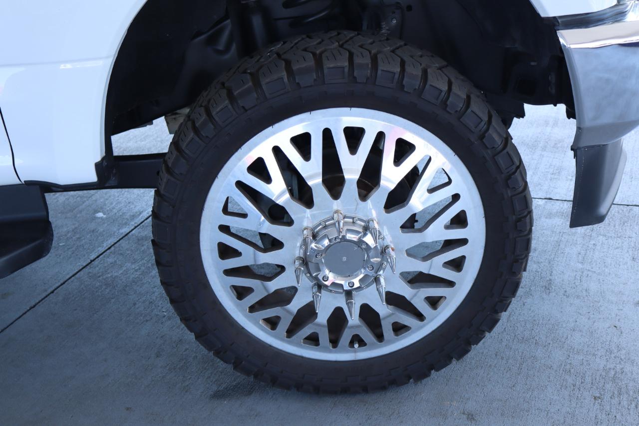 Ford Super Duty F-350 DRW 4WD Crew Cab 172" XLT 2020