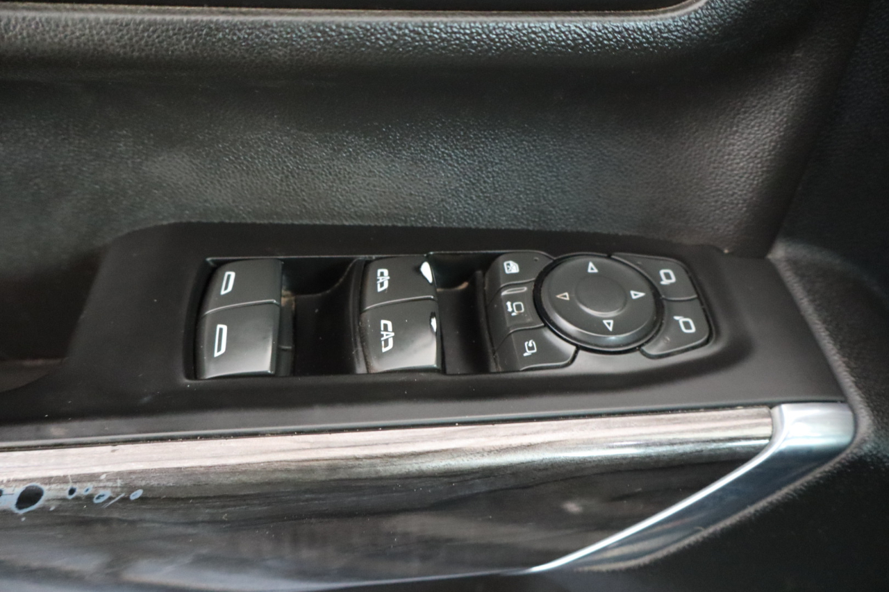 Chevrolet Silverado 2500HD 4WD Crew Cab 159" LTZ 2023