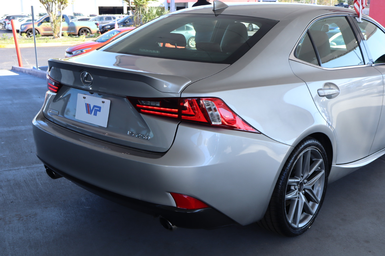 Lexus IS 250 4dr Sport Sdn RWD 2015