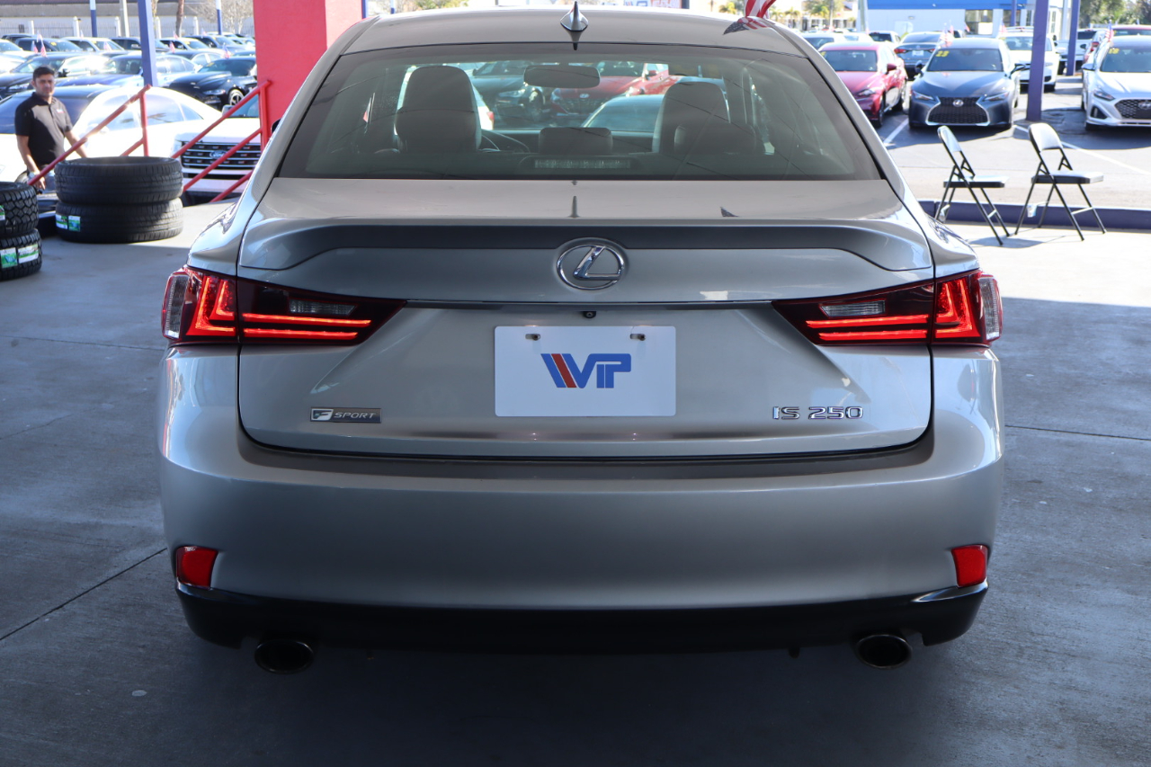 Lexus IS 250 4dr Sport Sdn RWD 2015