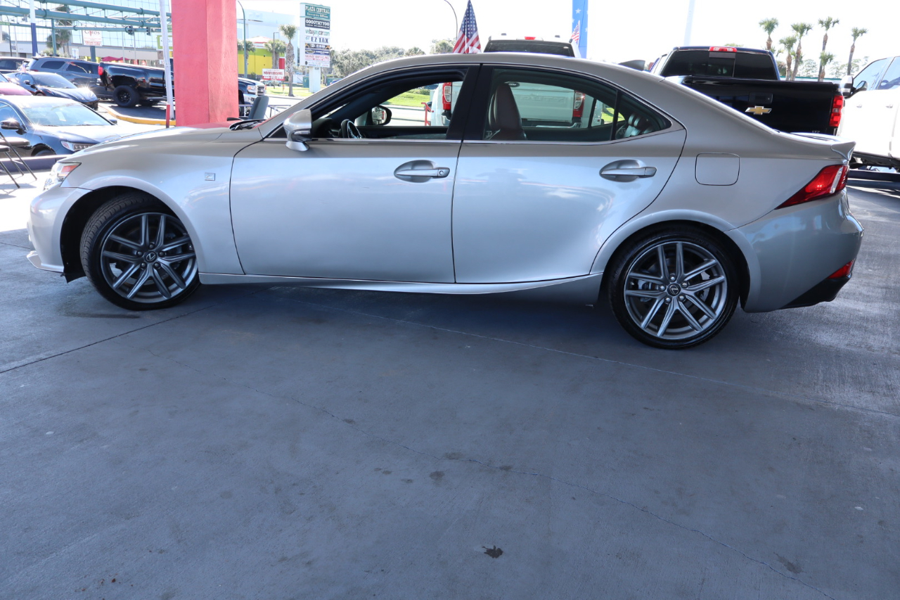 Lexus IS 250 4dr Sport Sdn RWD 2015