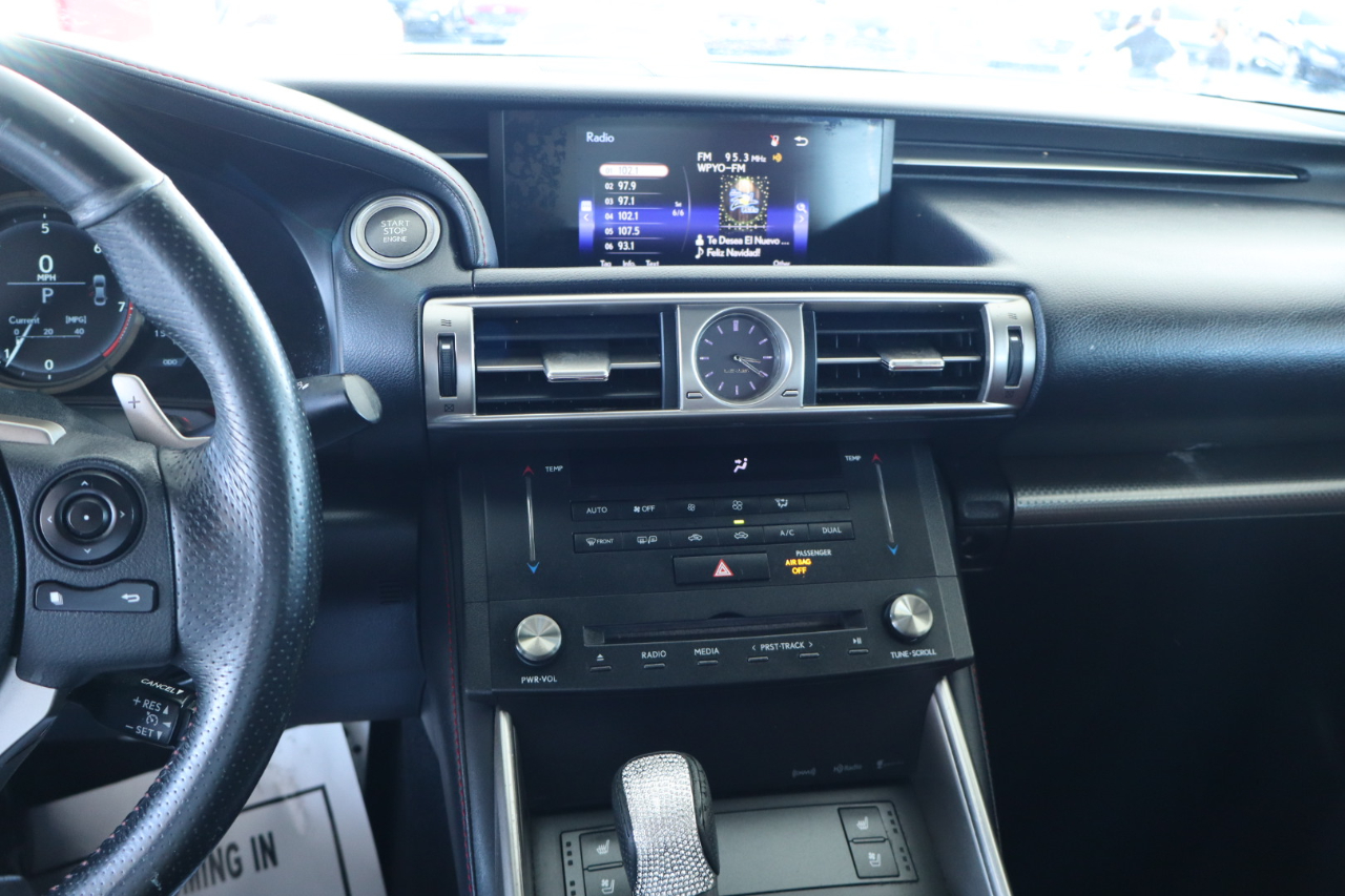 Lexus IS 250 4dr Sport Sdn RWD 2015